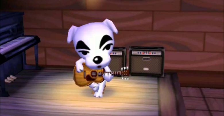 K.K. Slider playing at the coffee shop
